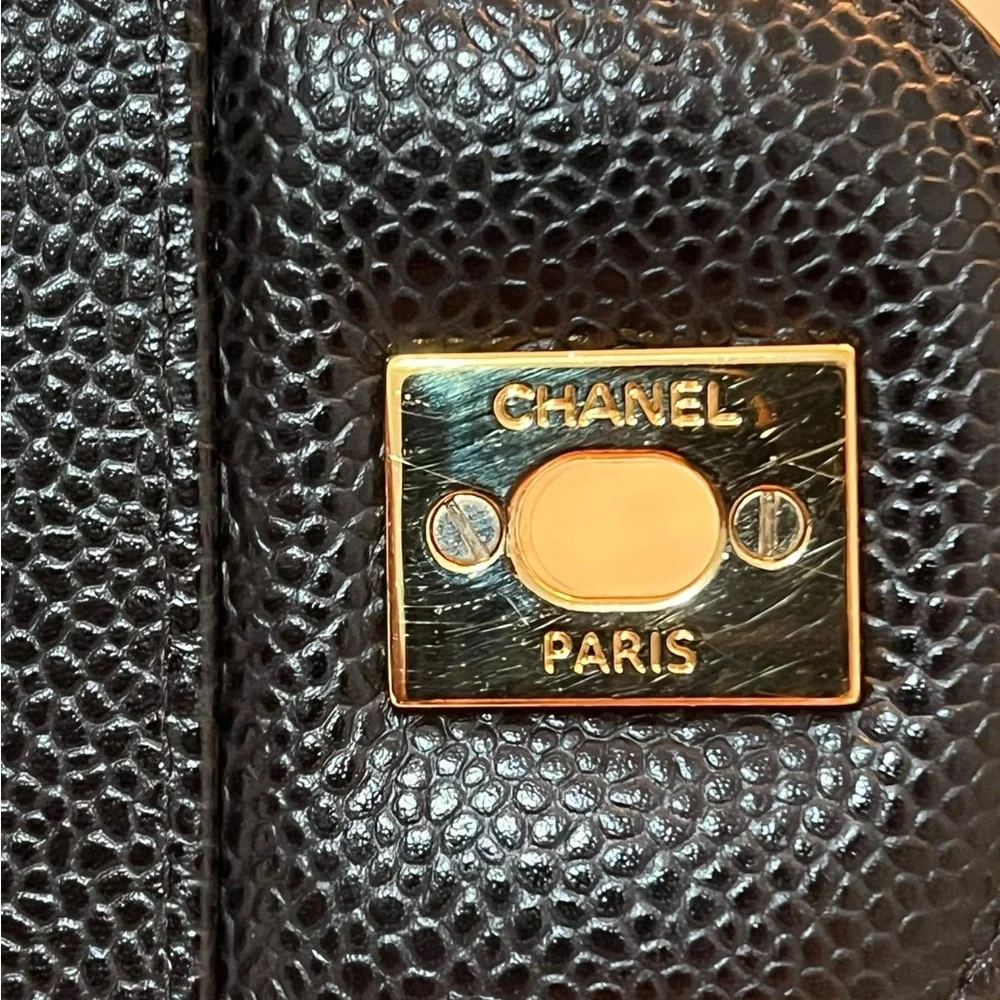 SOLD OFF POSHMARK
Chanel Jumbo Double Flap Bag Gold Hardware - Picture 7 of 16